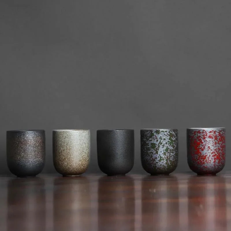 Caneca de Cerâmica ao Estilo Japonês